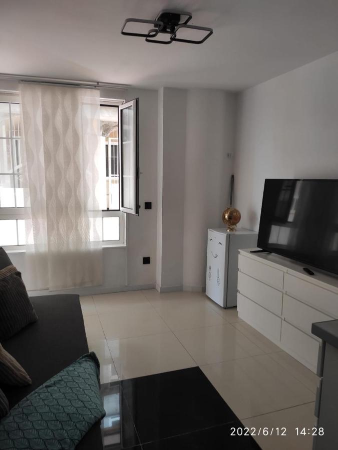Winnie'S Homestay Las Palmas de Gran Canaria Exterior foto